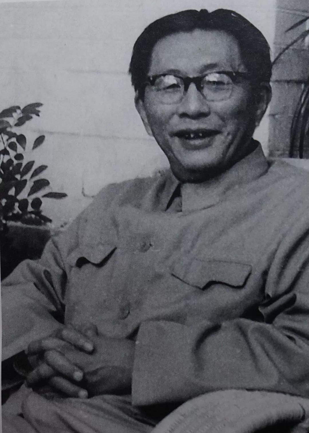 少儿足球赛的规则_少儿足球比赛规则_少儿足球比赛视频大全