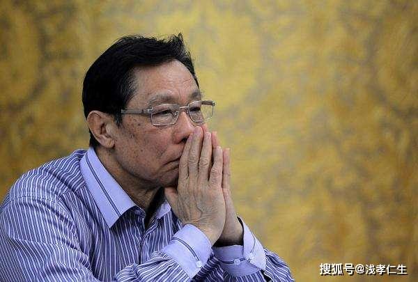 阿旺新传钟子聪游泳_南山文体中心游泳免费_钟南山女儿游泳冠军