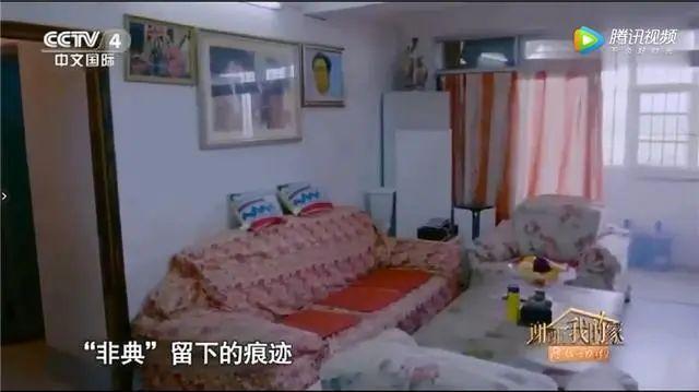 贾静雯女儿游泳视频_钟南山女儿游泳冠军_伦敦奥运会游泳女冠军是谁