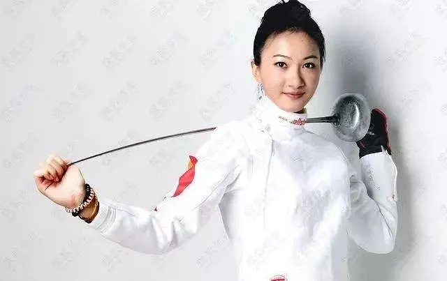 中国的击剑冠军是谁_冠军击剑中国是什么赛事_冠军击剑中国是谁