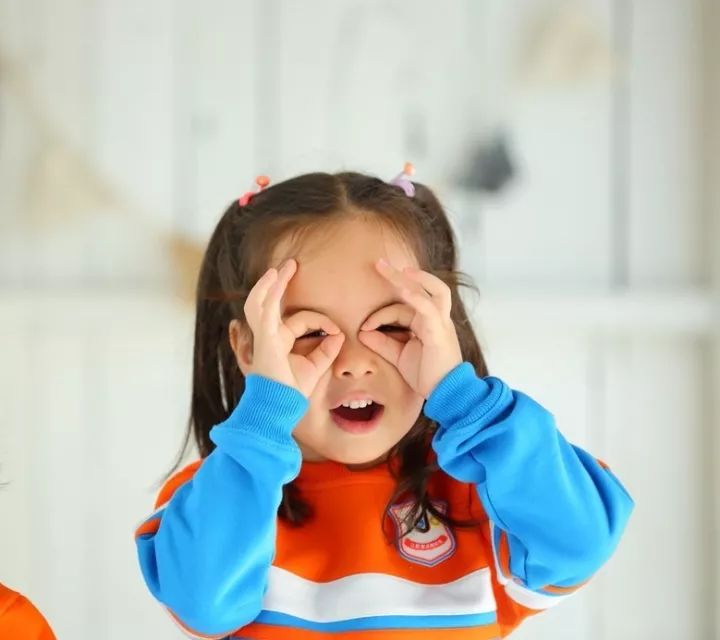 入园生活趣事_幼儿园入园趣事_幼儿在园趣事记录简短