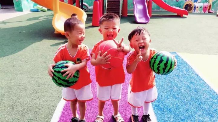 幼儿在园趣事记录简短_幼儿园入园趣事_入园生活趣事