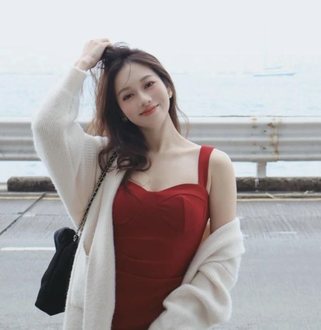 游泳奥运冠军女_奥运游泳女选手_女儿的游泳老师是奥运冠军