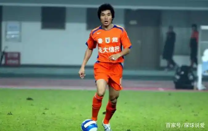 辽宁足球俱乐部历任董事长_辽宁领先足球俱乐部的历史_辽宁足球俱乐部总经理